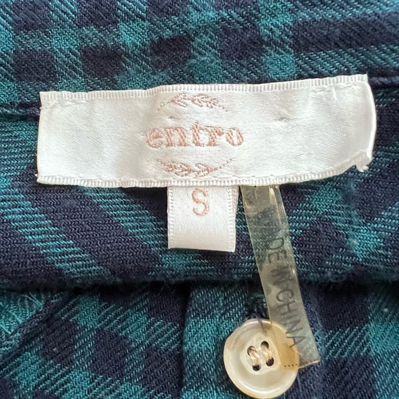 Entro Plaid Flannel Long Button Down Top Womens Small Green Black Pockets Tunic - Picture 10 of 11